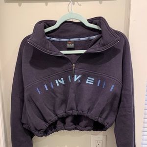 Vintage nike cropped sweatshirt